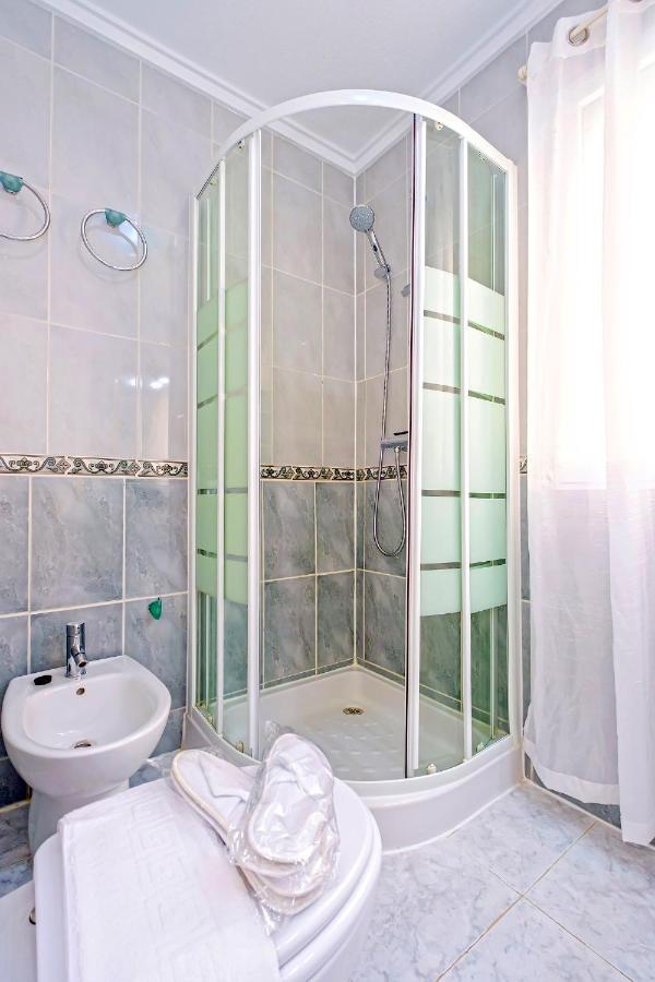 Penthouse La Paloma Playa Del Cura Apartment ตอร์เรเวียคา ภายนอก รูปภาพ
