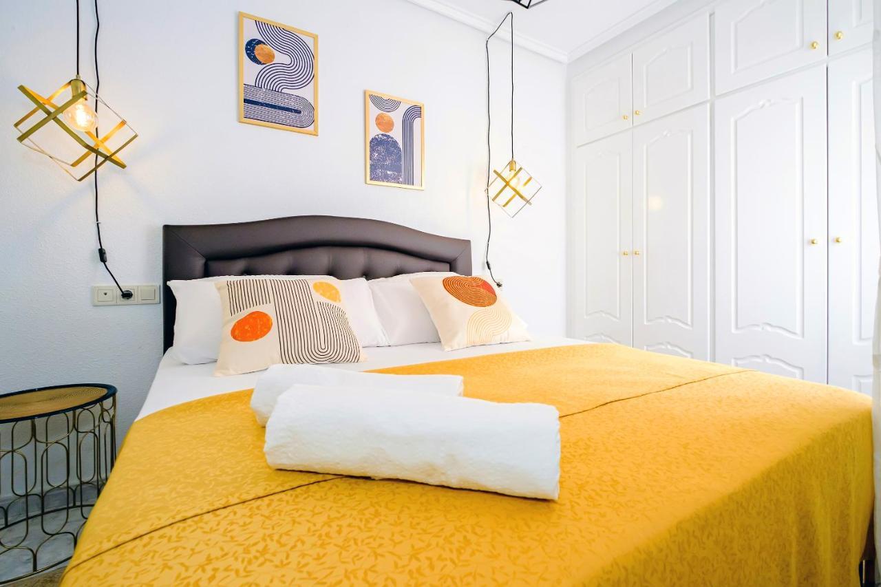 Penthouse La Paloma Playa Del Cura Apartment ตอร์เรเวียคา ภายนอก รูปภาพ