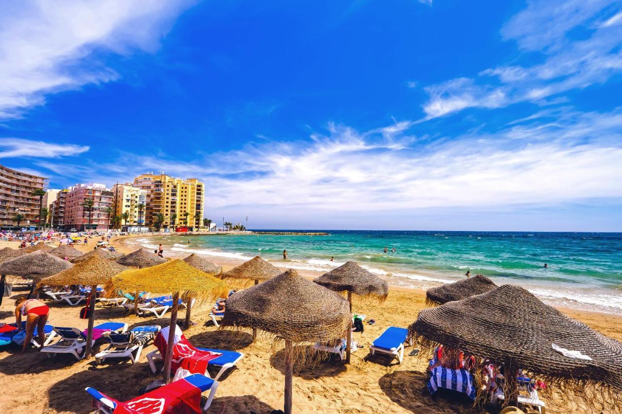 Penthouse La Paloma Playa Del Cura Apartment ตอร์เรเวียคา ภายนอก รูปภาพ
