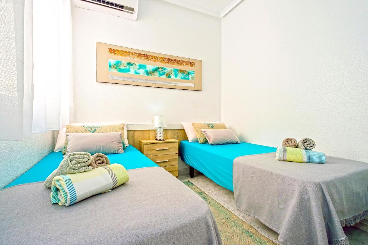 Penthouse La Paloma Playa Del Cura Apartment ตอร์เรเวียคา ภายนอก รูปภาพ
